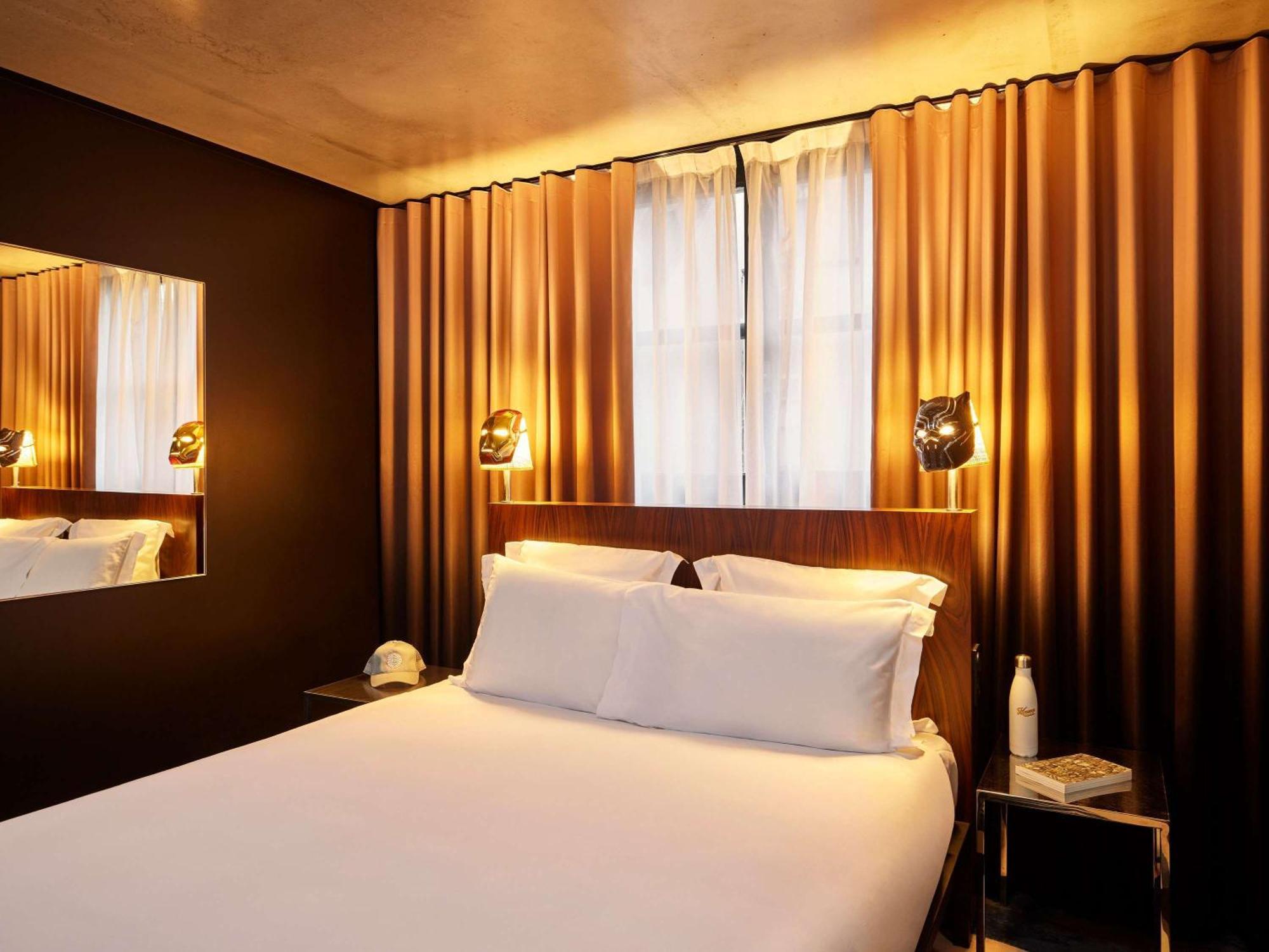 มาม่า เชลเตอร์ ปารีส ตะวันออก Hotel ภายนอก รูปภาพ